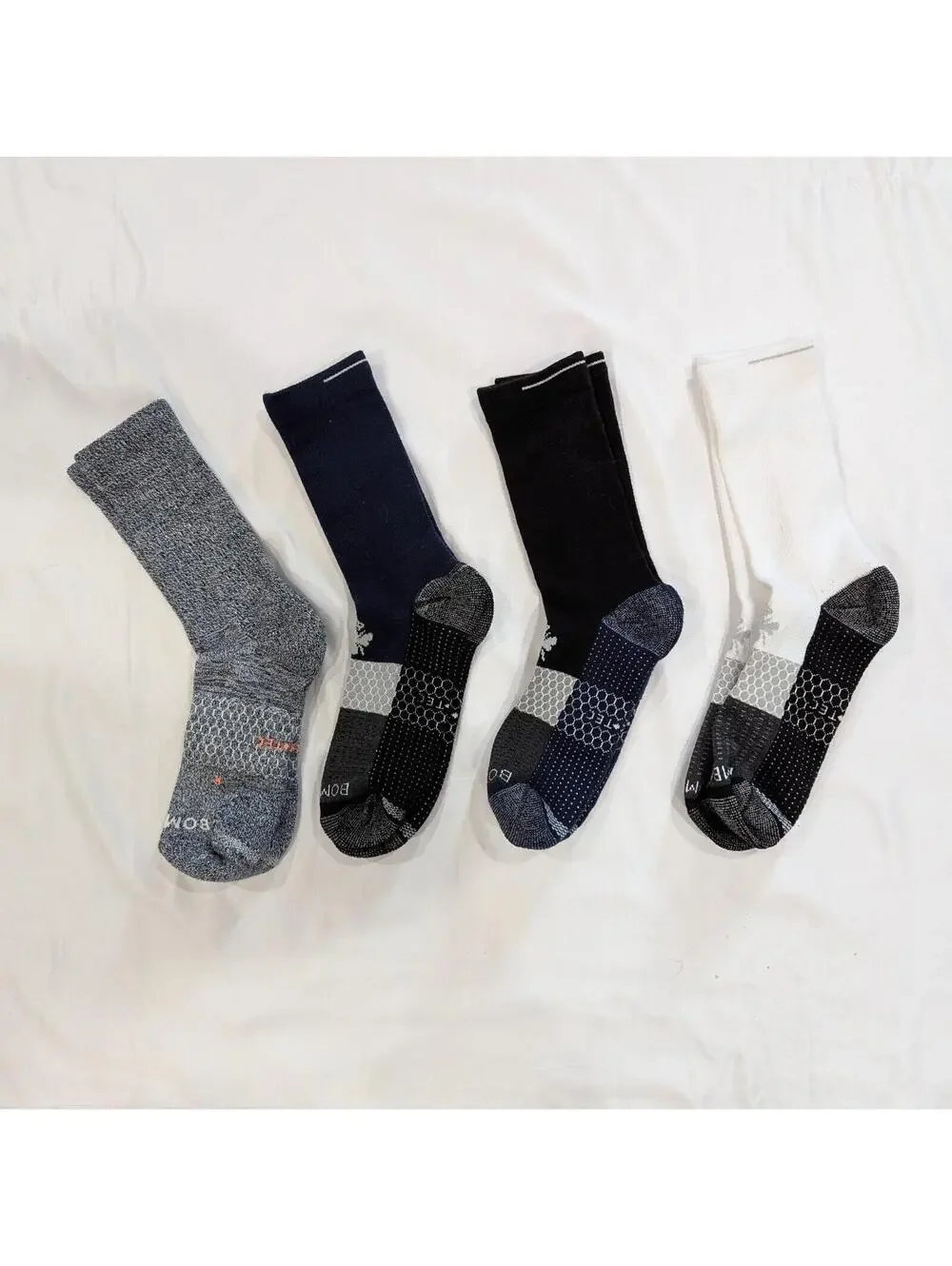$66 NEW 3 RANDOM PAIRS Bombas Hex Tec Performance Socks Men's L Random Colors